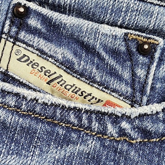 Diesel LOWKY B.C Stretch women's low-rise bootcut flare distressed W 27 32 L - Picture 9 of 16